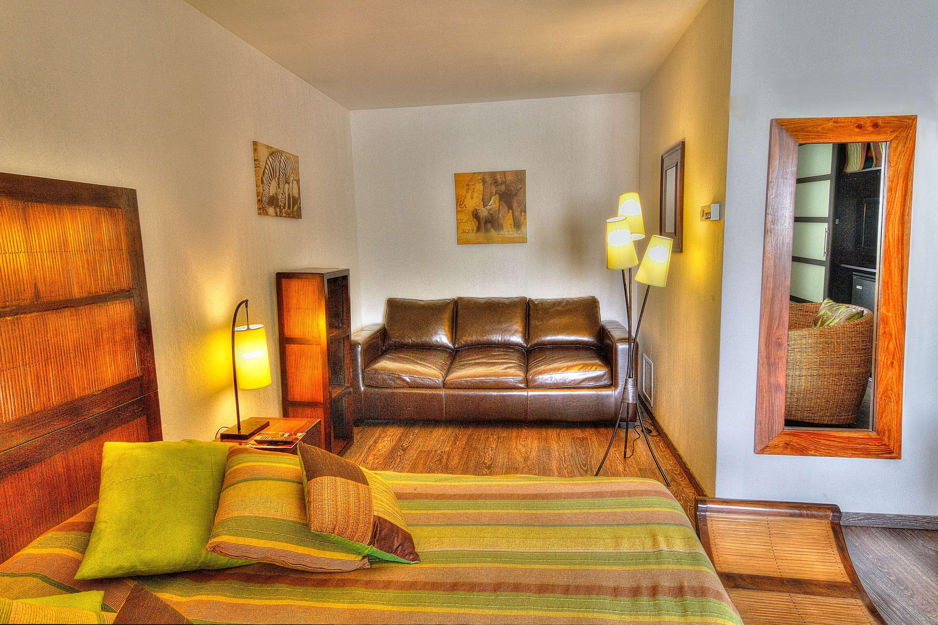 Best Western L'Orangerie Nimes Bagian luar foto