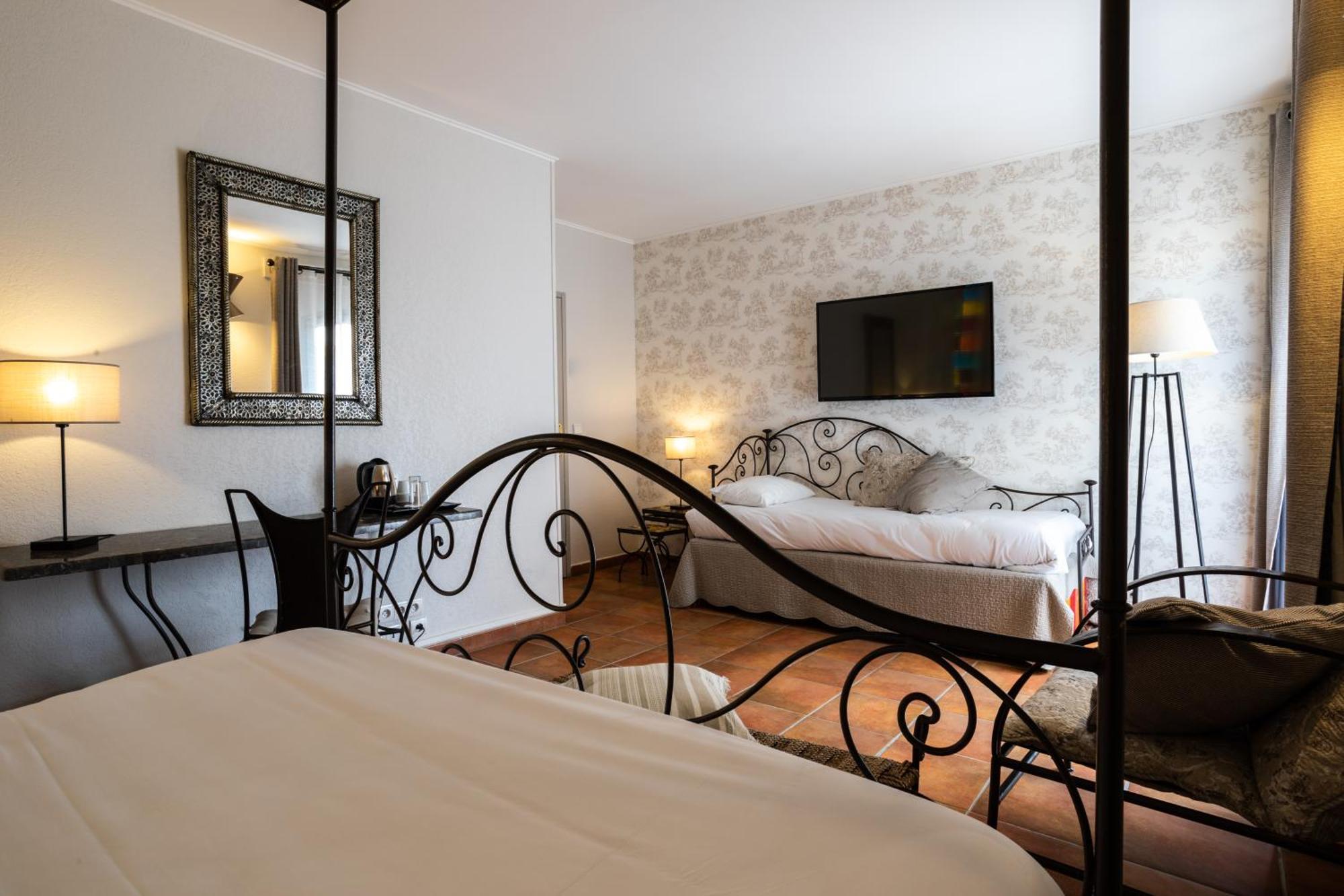 Best Western L'Orangerie Nimes Bagian luar foto
