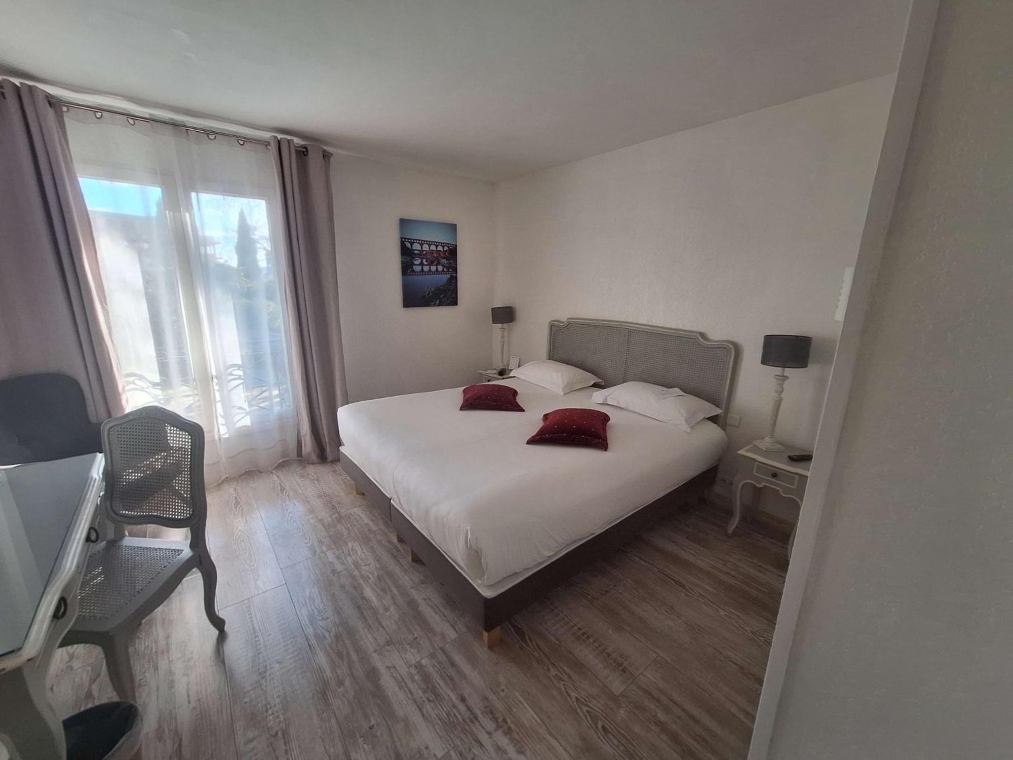 Best Western L'Orangerie Nimes Bagian luar foto