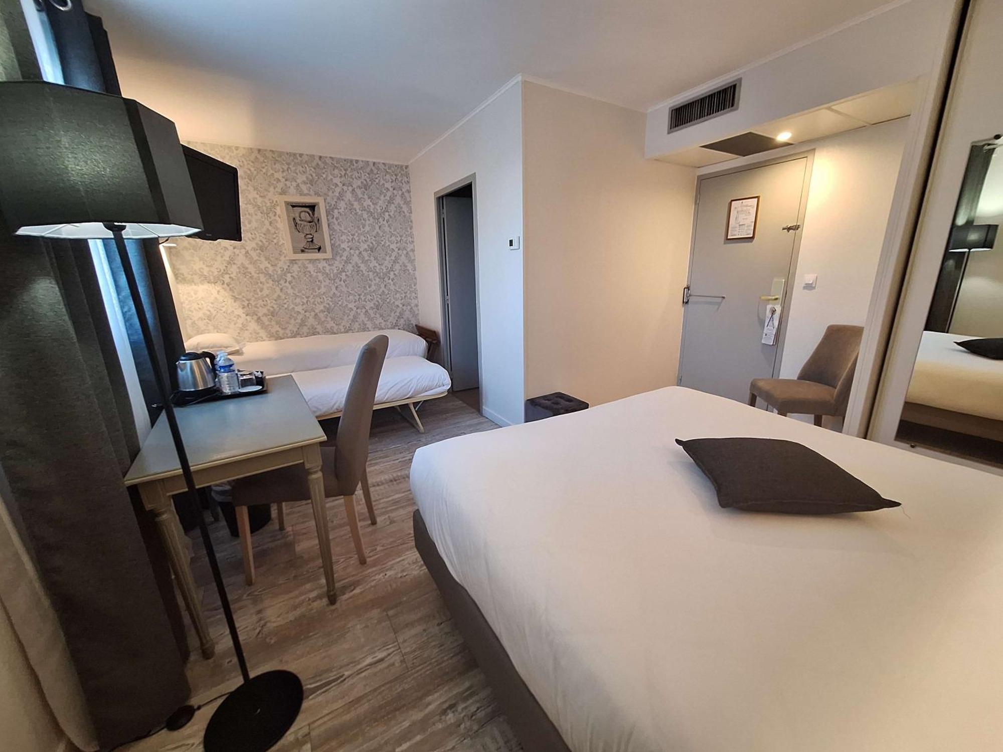 Best Western L'Orangerie Nimes Bagian luar foto